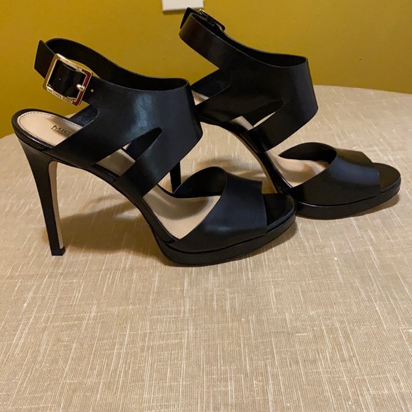 Michael Kors sandals - Picture 6 of 10